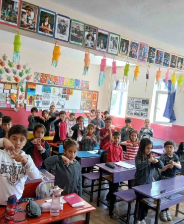 vandan-3-proje-maarifin-yuz-aki-dergisinde-yayinlandi-OZwRvek4.jpg