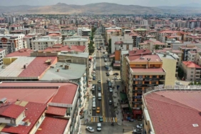 eski-cezaevi-caddesi-yeni-gorunumuyle-trafige-acildi-AhOeedUz.jpg