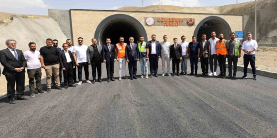 Güzeldere Tüneli’nin ikinci tüpünde çalışmalar sona doğru