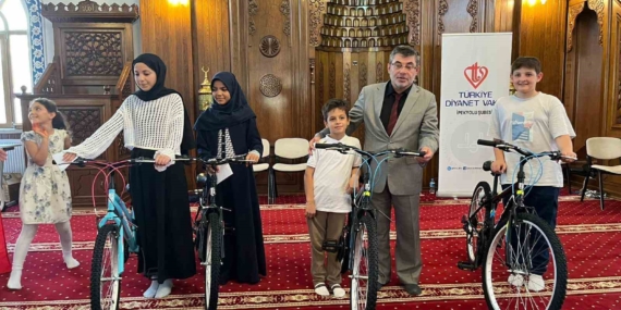 İpekyolu’nda yaz Kur’an kursları kapanış programı coşkusu