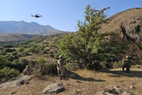 kaybolan-koyunlari-jandarma-dronla-buldu-e8FGzUEV.jpg