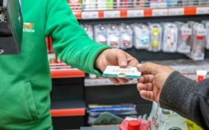 van-buyuksehir-belediyesi-bin-812-aileye-sosyal-kart-dagitti-WfiCApIM.jpg