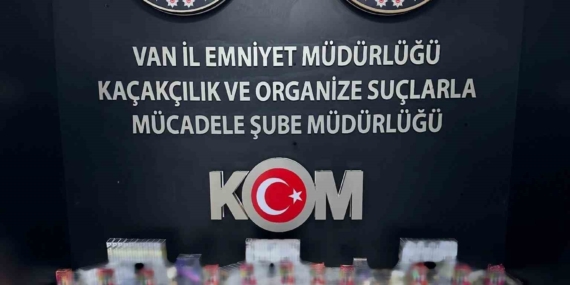 Van’da gümrük kaçağı malzemeleri ele geçirildi