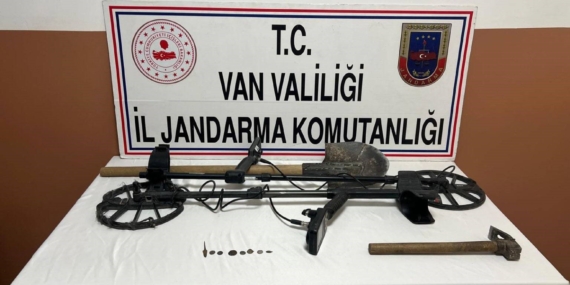 vanda-tarihi-eser-kacakciligi-operasyonu-4-gozalti-lVf6idve.jpg