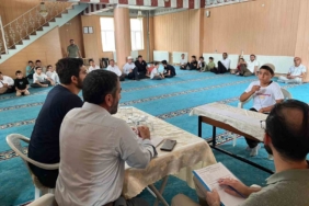 yaz-kuran-kursu-ogrencileri-arasi-hadis-ve-sure-ezberleme-yarismasi-duzenlendi-mtL3z93e.jpg