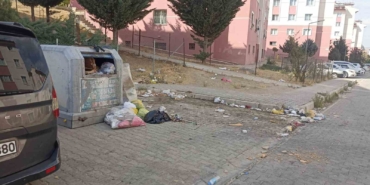tusbada-yol-ve-cop-sorunu-vatandaslari-biktirdi-3yfjzHdc.jpg