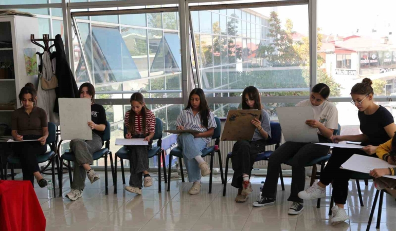 van-buyuksehir-belediyesinden-teorik-ve-uygulamali-deneme-sinavlari-I8OwahDU.jpg