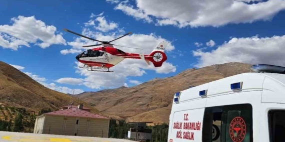 60 yaşındaki kalp hastası helikopter ambulansla Van’a sevk edildi