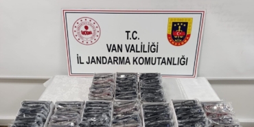vanda-150-bin-lira-degerinde-kacak-250-adet-gozluk-ele-gecirildi-WPMQzzN7.jpg