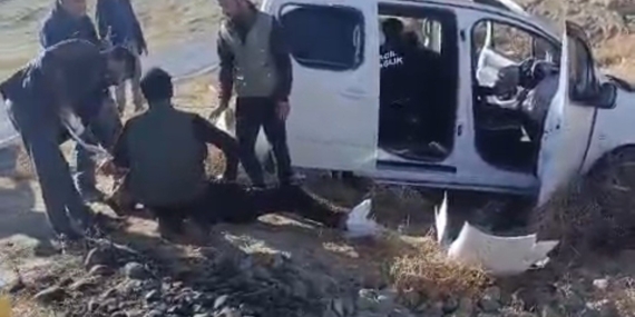 Başkale’de trafik kazası: 4 yaralı