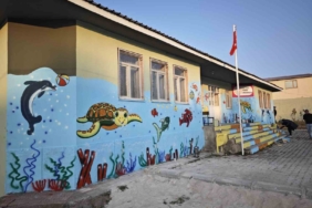 van-guzel-sanatlar-lisesinden-anaokuluna-renkli-dokunus-aCFnUTDF.jpg