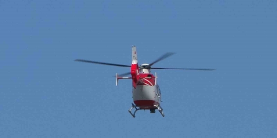Bahçesaray’da 40 yaşındaki hasta ambulans helikopter ile Van’a getirildi