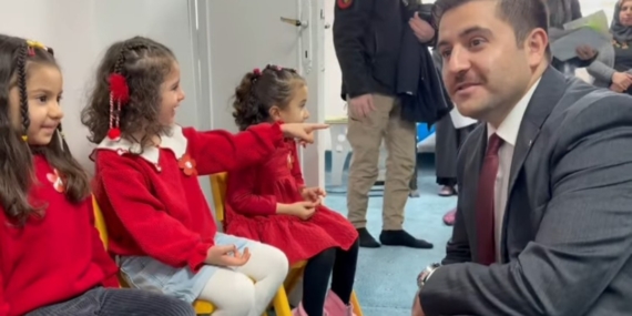 Özalp’ta bayrak haftası etkinliği