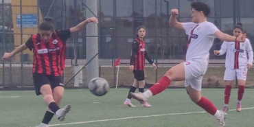tff-kadinlar-2-lig-vangucu-sk-2-siverek-kadin-sk-0-ND3JH3p1.jpg