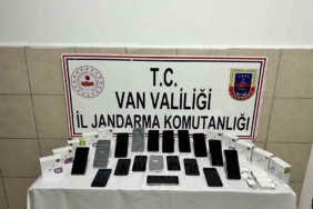 vanda-gumruk-kacakciligi-operasyonu-VypQsZjC.jpg